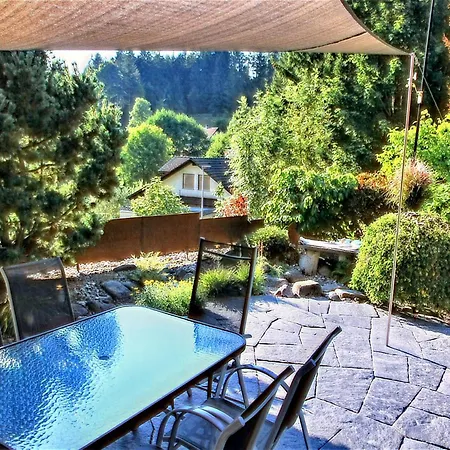 Apartamento Elegante Mit Aussenpool Schwarzwald *